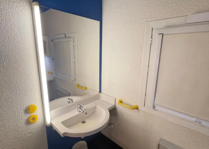 Hotel Unisotel Parc Des Exposition Ex F1